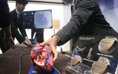 �޵�Ʈ�δ�, ������ �����ؼ� �ɹڵ��� ������ũ�� 2�� ���� ���