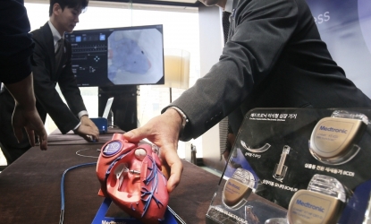 �޵�Ʈ�δ�, ������ �����ؼ� �ɹڵ��� ������ũ�� 2�� ���� ���